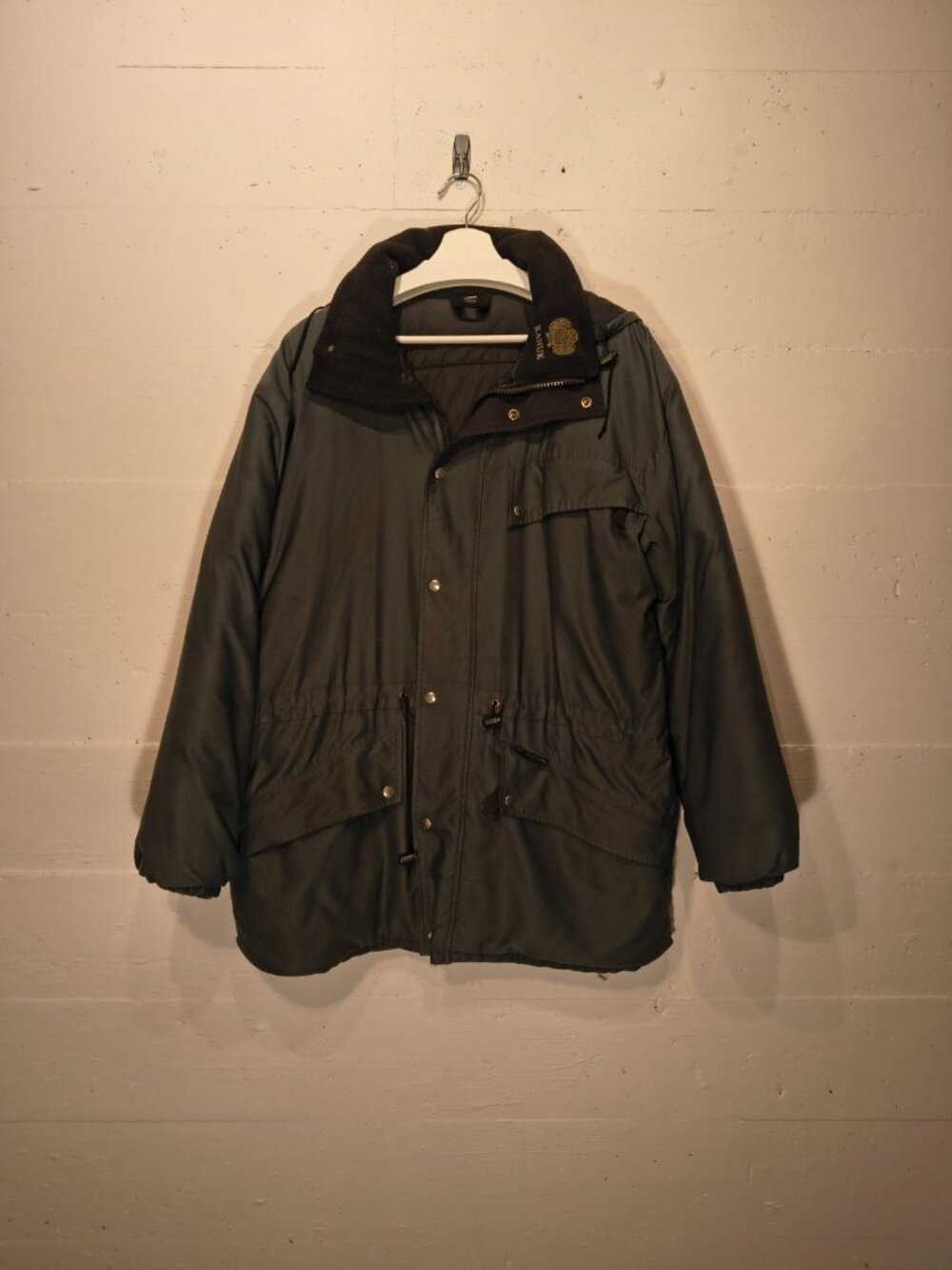 Vintage Kanuk Black Hooded Winter Parka Gold Owl Logo Made in Canada